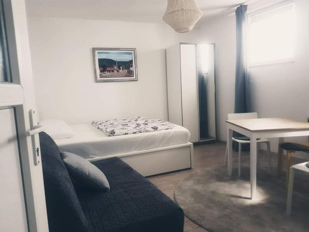 Studio Apartments Siesta SJJ Eksteriør bilde